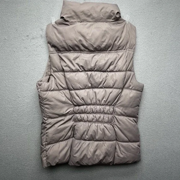Gap Women Brown‎ Puffer Vest S Quilted Sleeveless Outerwear Mock Neck Warm - Picture 2 of 9